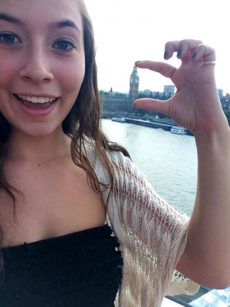 Molly Kaufman Big Ben Selfie
