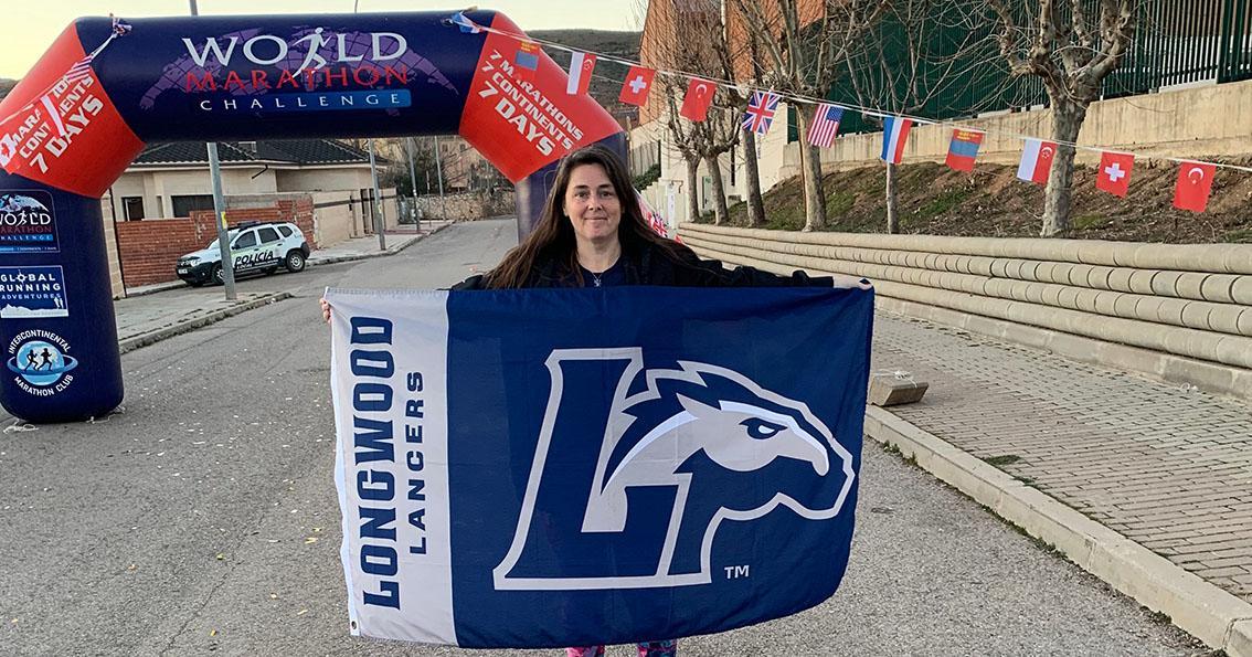 Marianne Fary Lee ’04 carried a little bit of Longwood with her halfway around the world to Antarctica, where she and her 13-year-old son, Braxton, began their quest to run seven half-marathons in seven days on seven continents.
